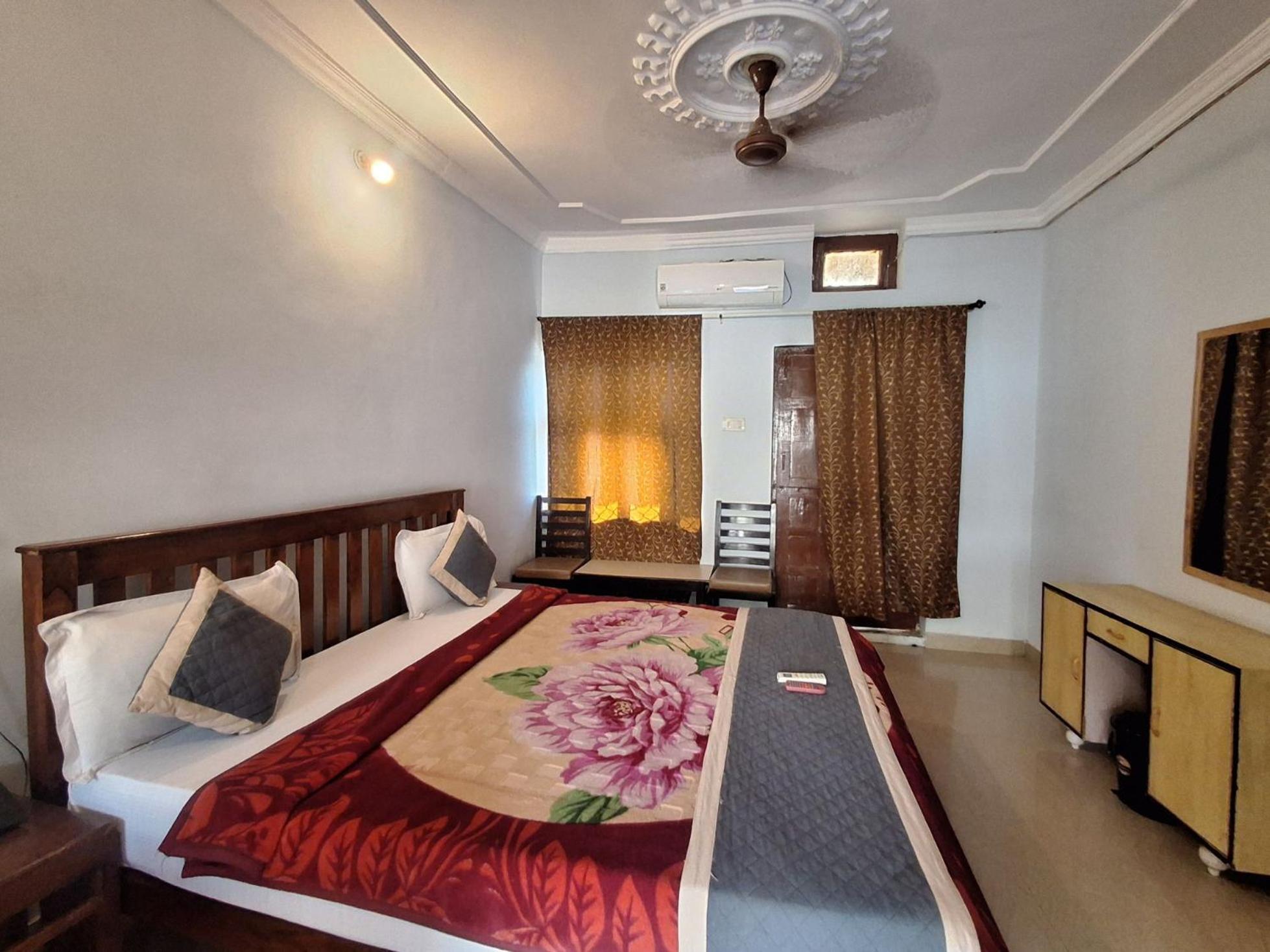 Hotel Om Pushkar Exterior photo