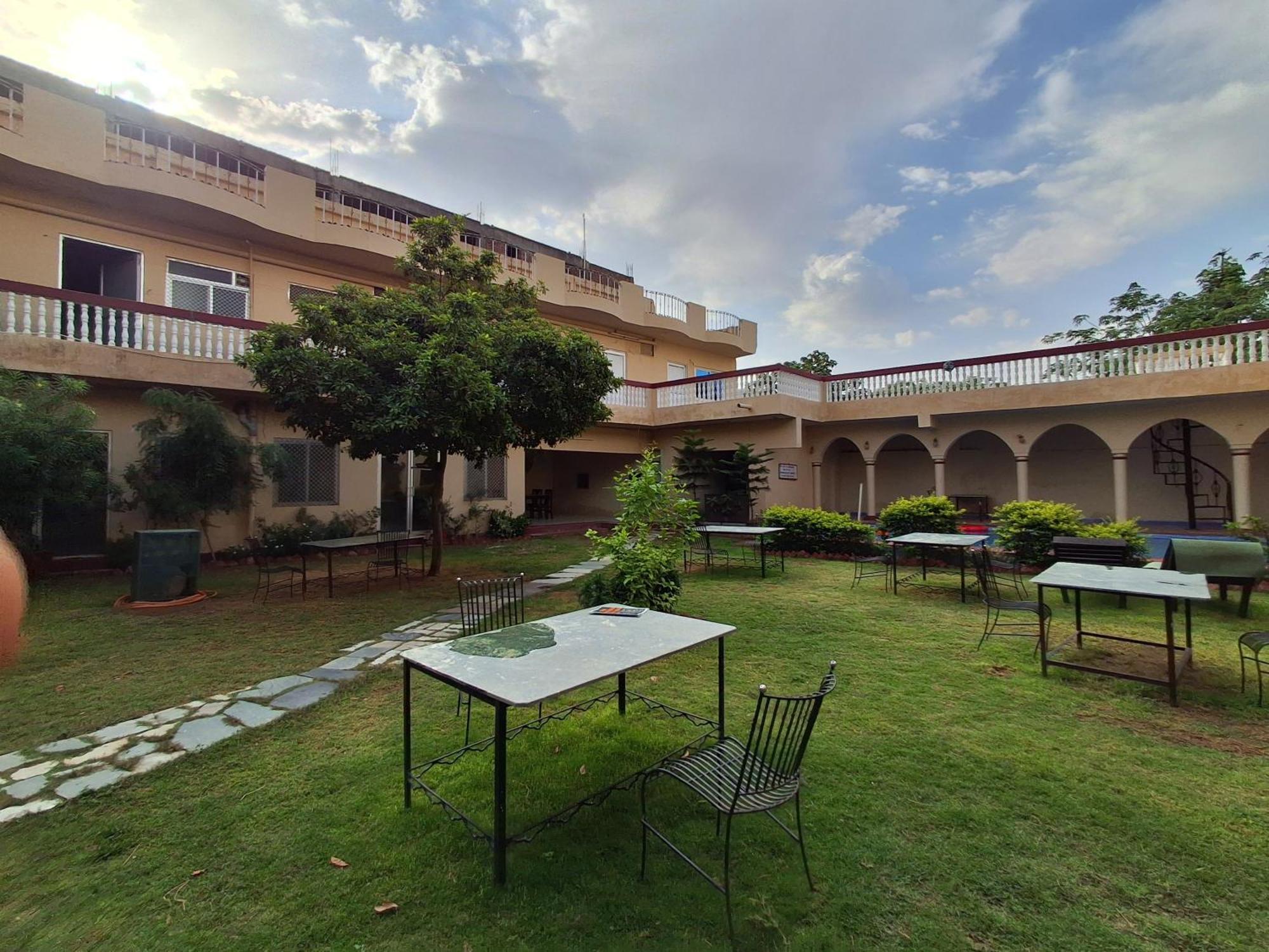Hotel Om Pushkar Exterior photo